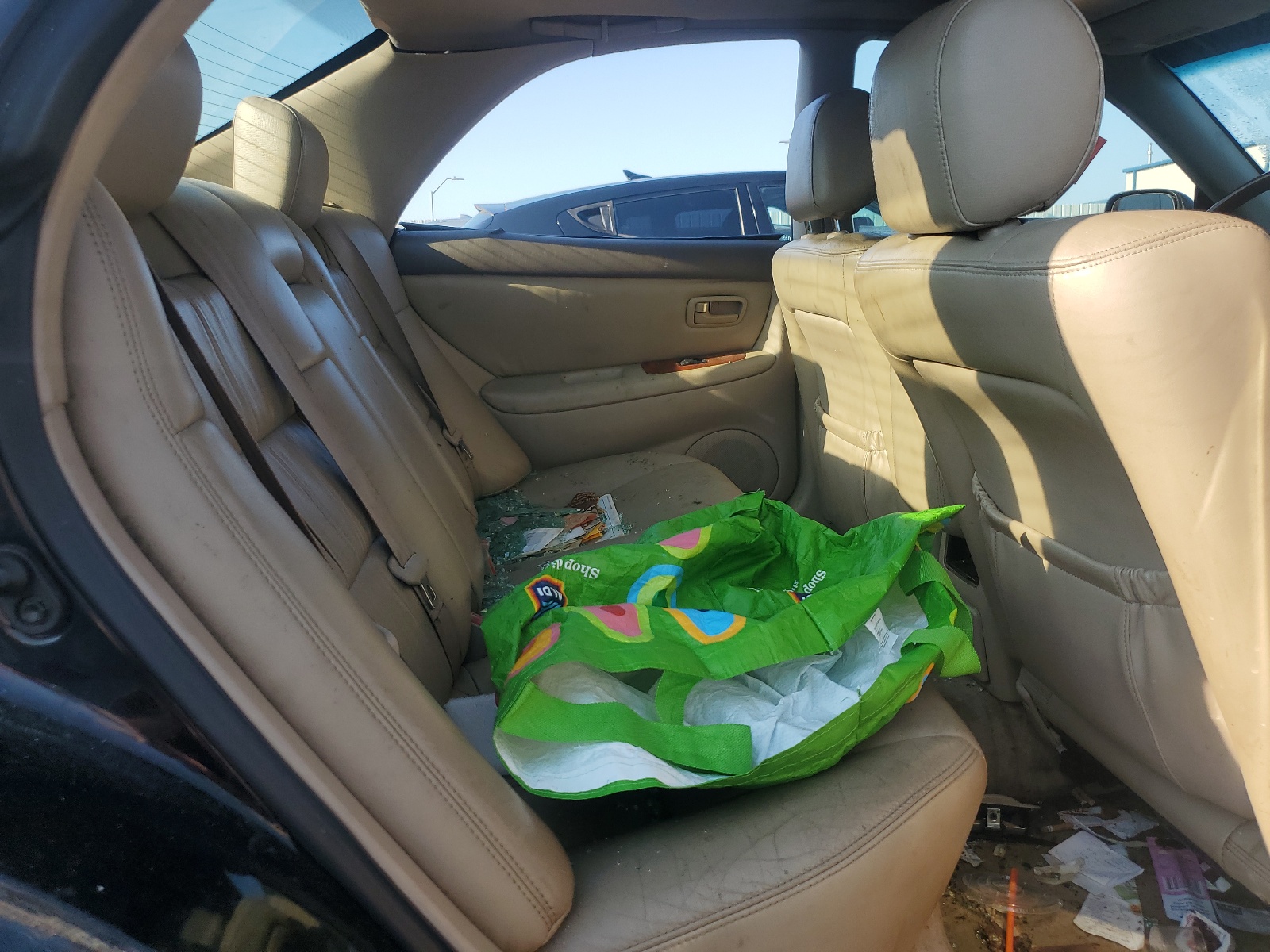 JT8BF28G1Y5092740 2000 Lexus Es 300