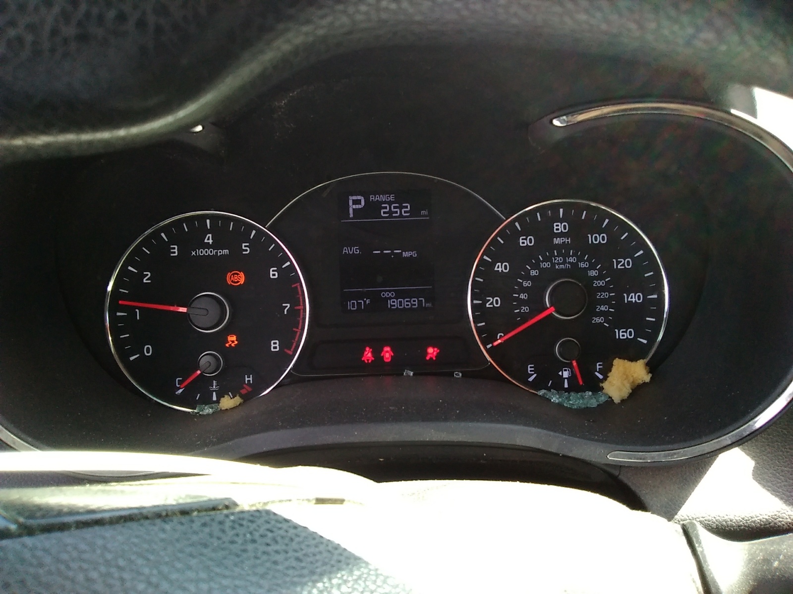 3KPFK4A7XJE238969 2018 Kia Forte Lx