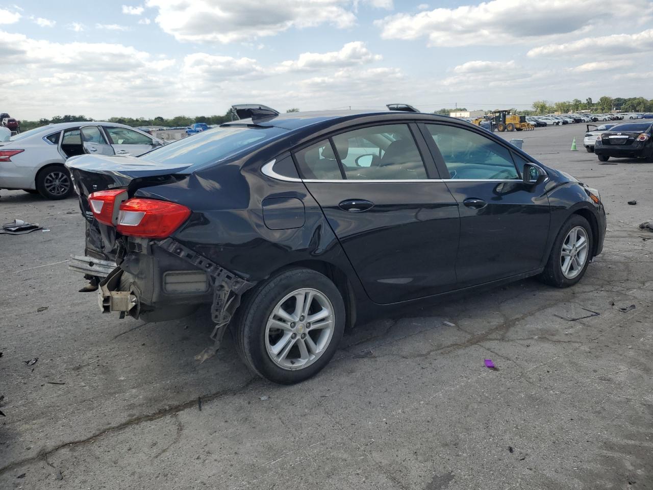 2017 Chevrolet Cruze Lt VIN: 1G1BE5SMXH7157750 Lot: 68334124