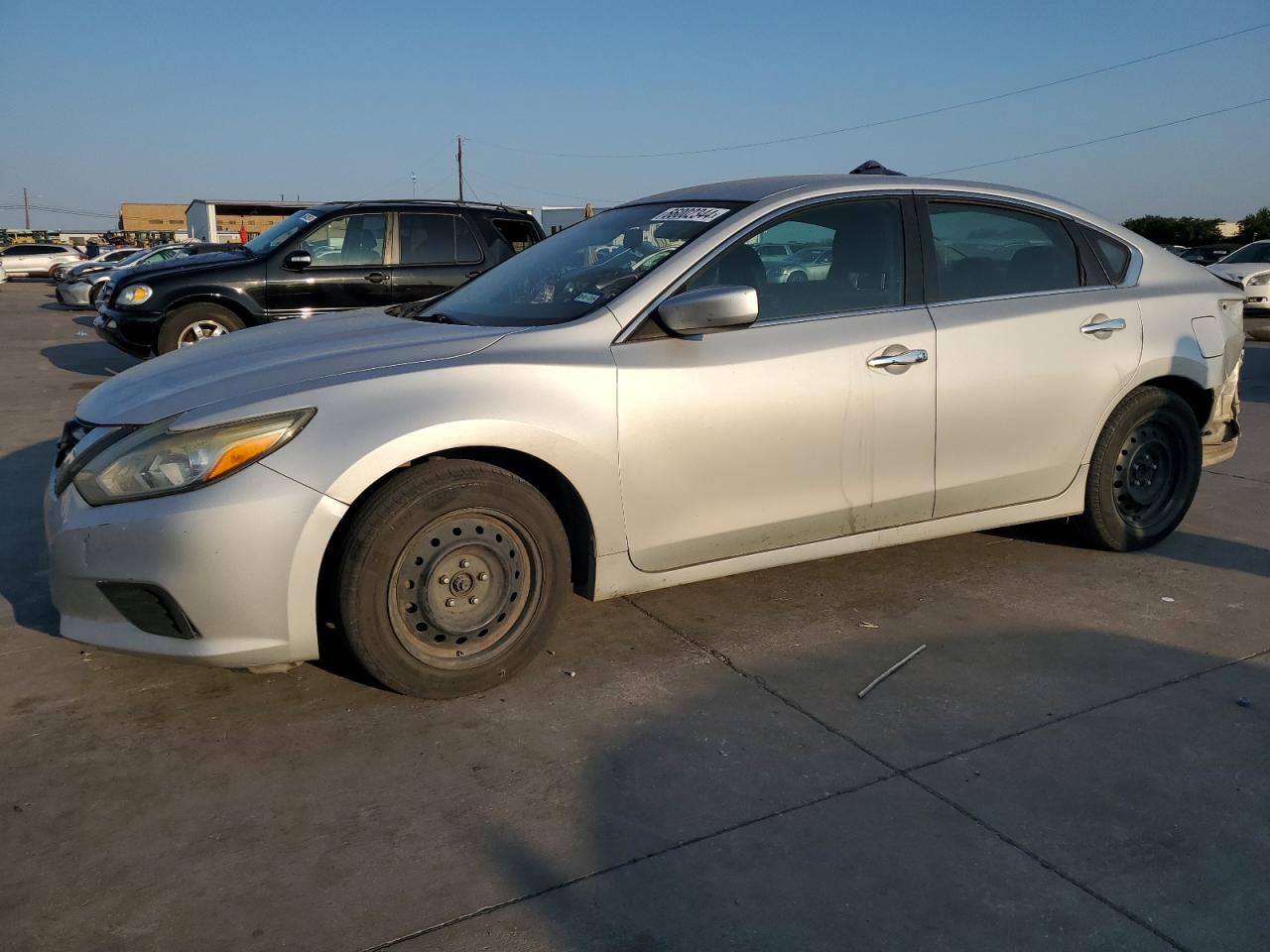 1N4AL3AP0JC159633 2018 NISSAN ALTIMA - Image 1