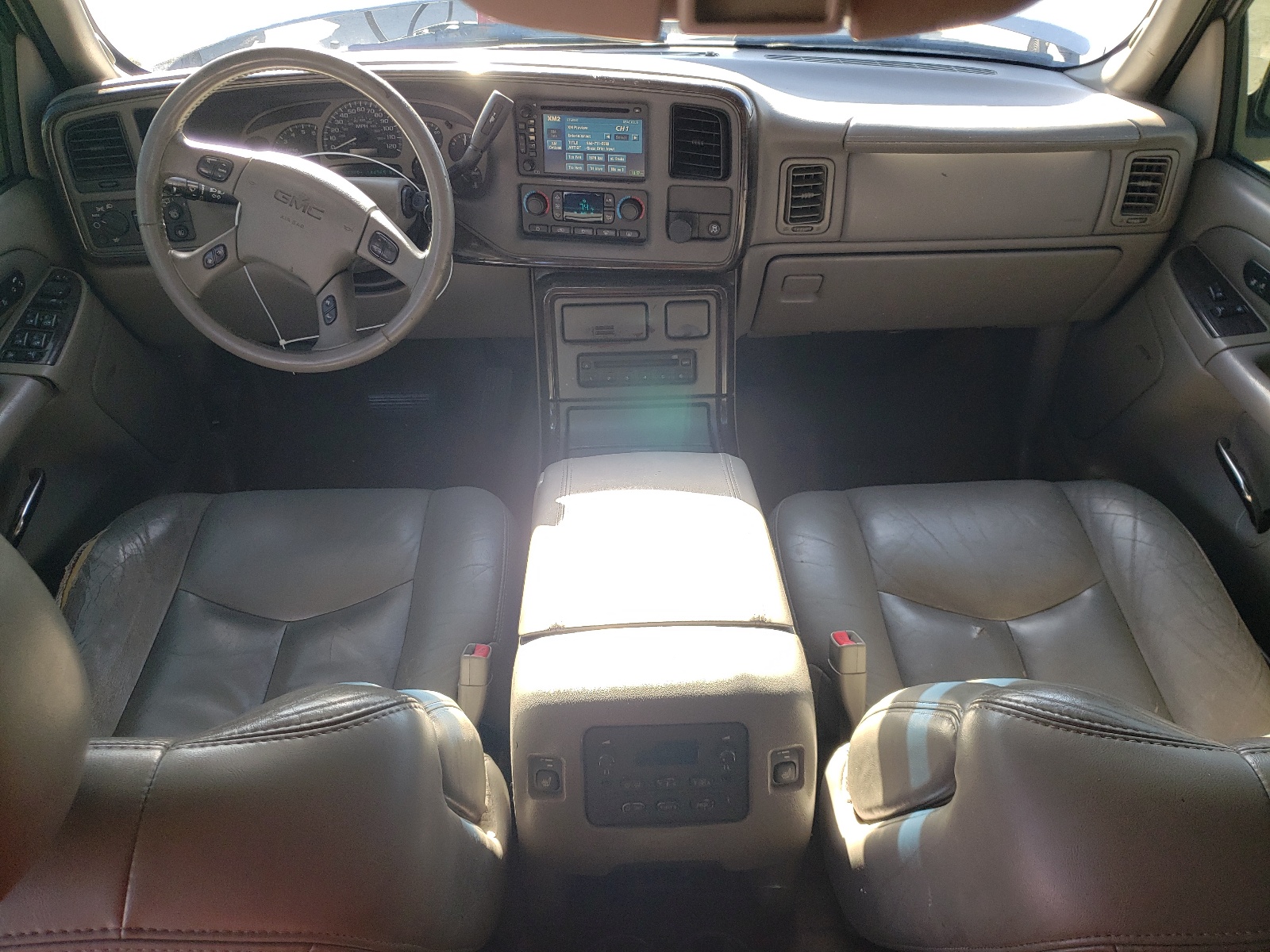 1GKEK63U95J208286 2005 GMC Yukon Denali