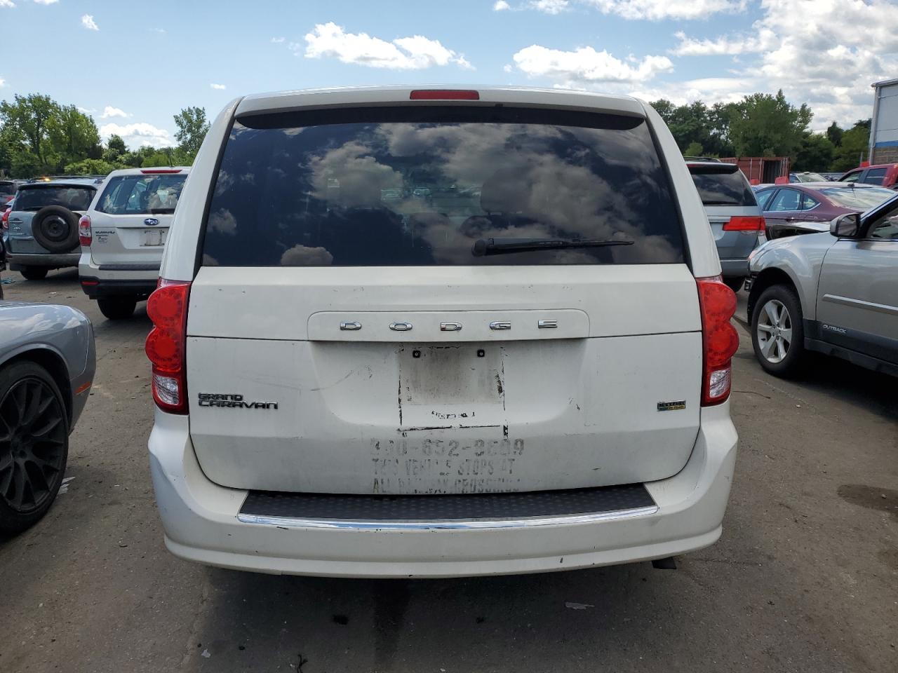 2C4RDGCG2DR527076 2013 Dodge Grand Caravan Sxt