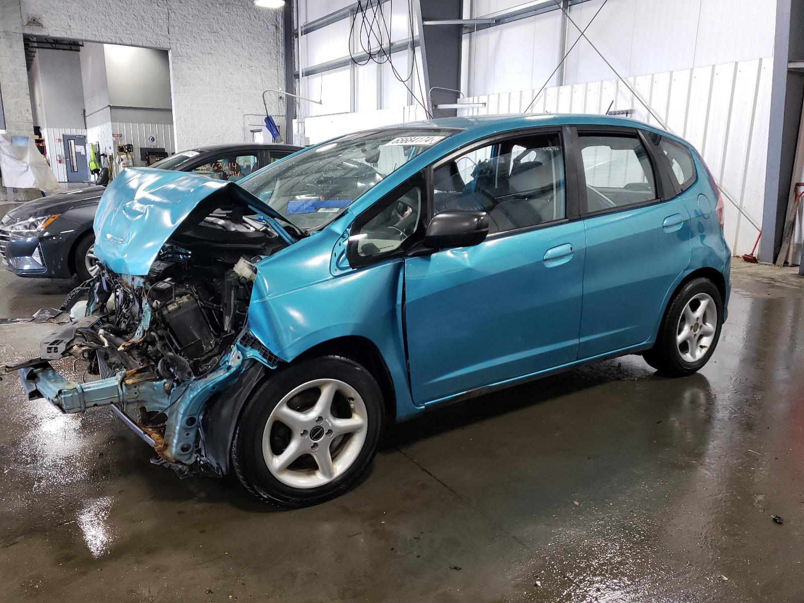 2013 Honda Fit vin: JHMGE8H30DC061848