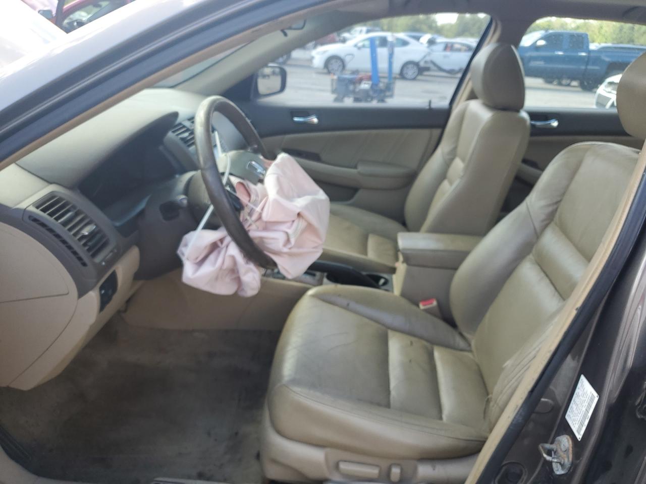 2007 Honda Accord - Image 7