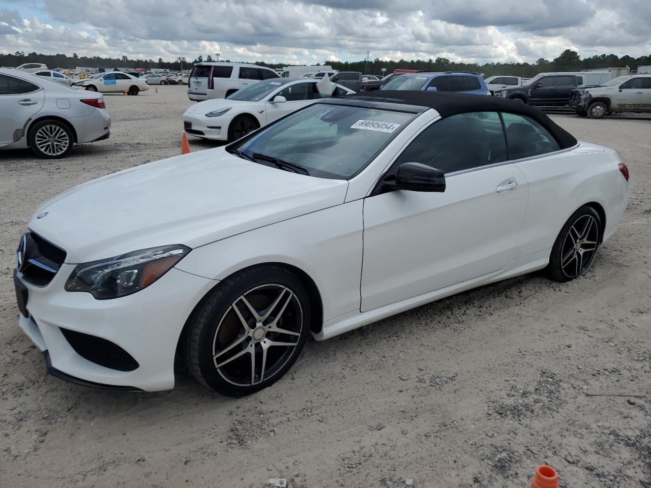 WDDKK6FF2HF357826 2017 MERCEDES-BENZ E CLASS - Image 1