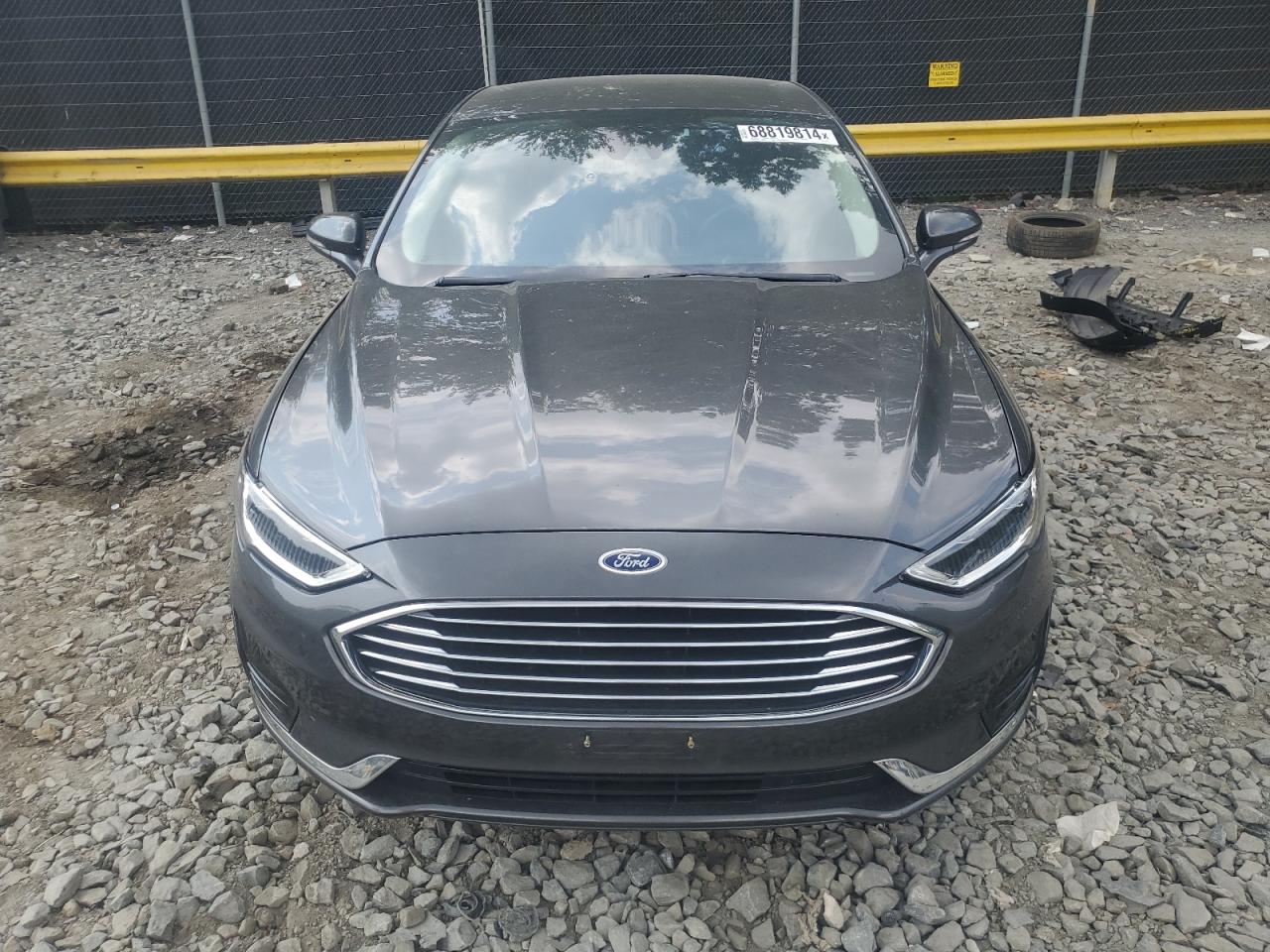 2019 Ford Fusion Sel VIN: 3FA6P0MU1KR168872 Lot: 68819814