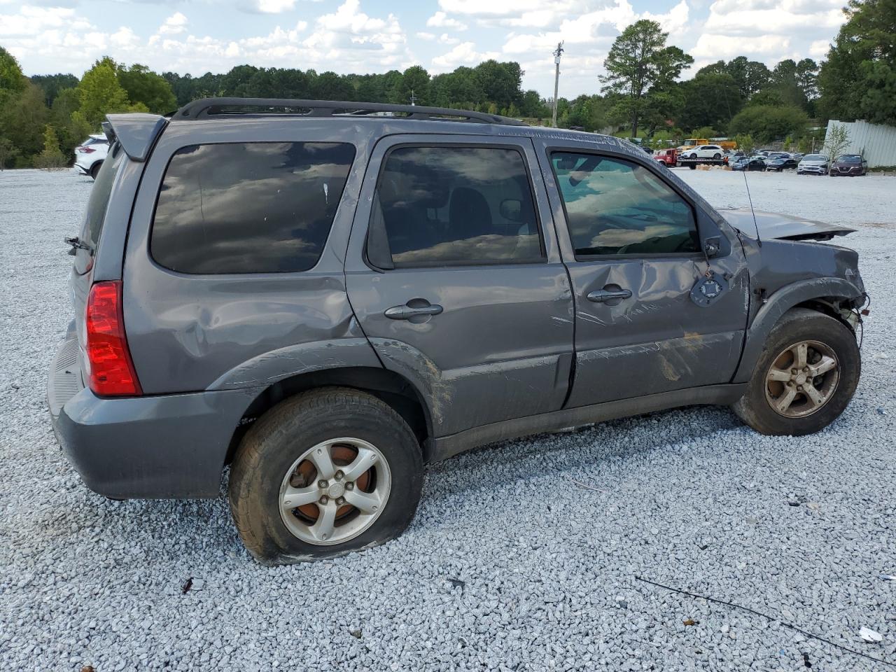 2006 Mazda Tribute - Image 3