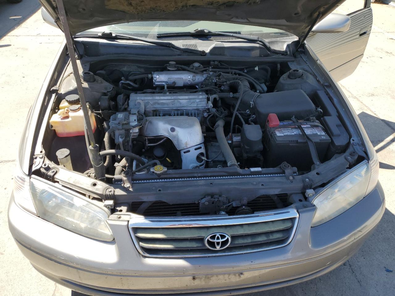 2001 Toyota Camry - Image 11