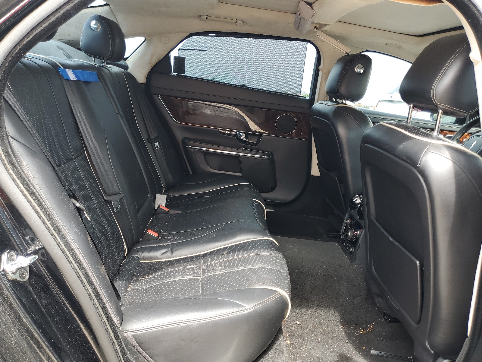 SAJWA2GB0CLV38695 2012 Jaguar Xjl