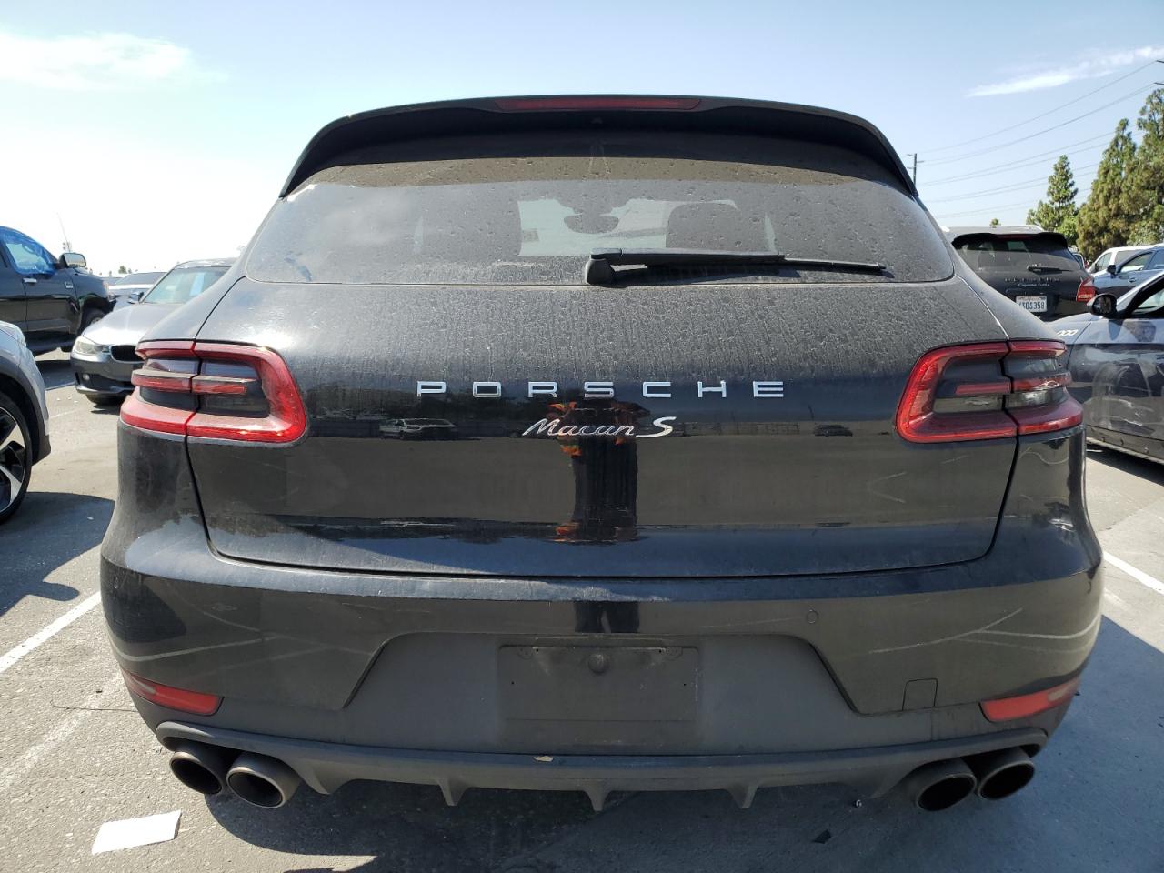 2018 Porsche Macan S VIN: WP1AB2A58JLB30112 Lot: 66040964