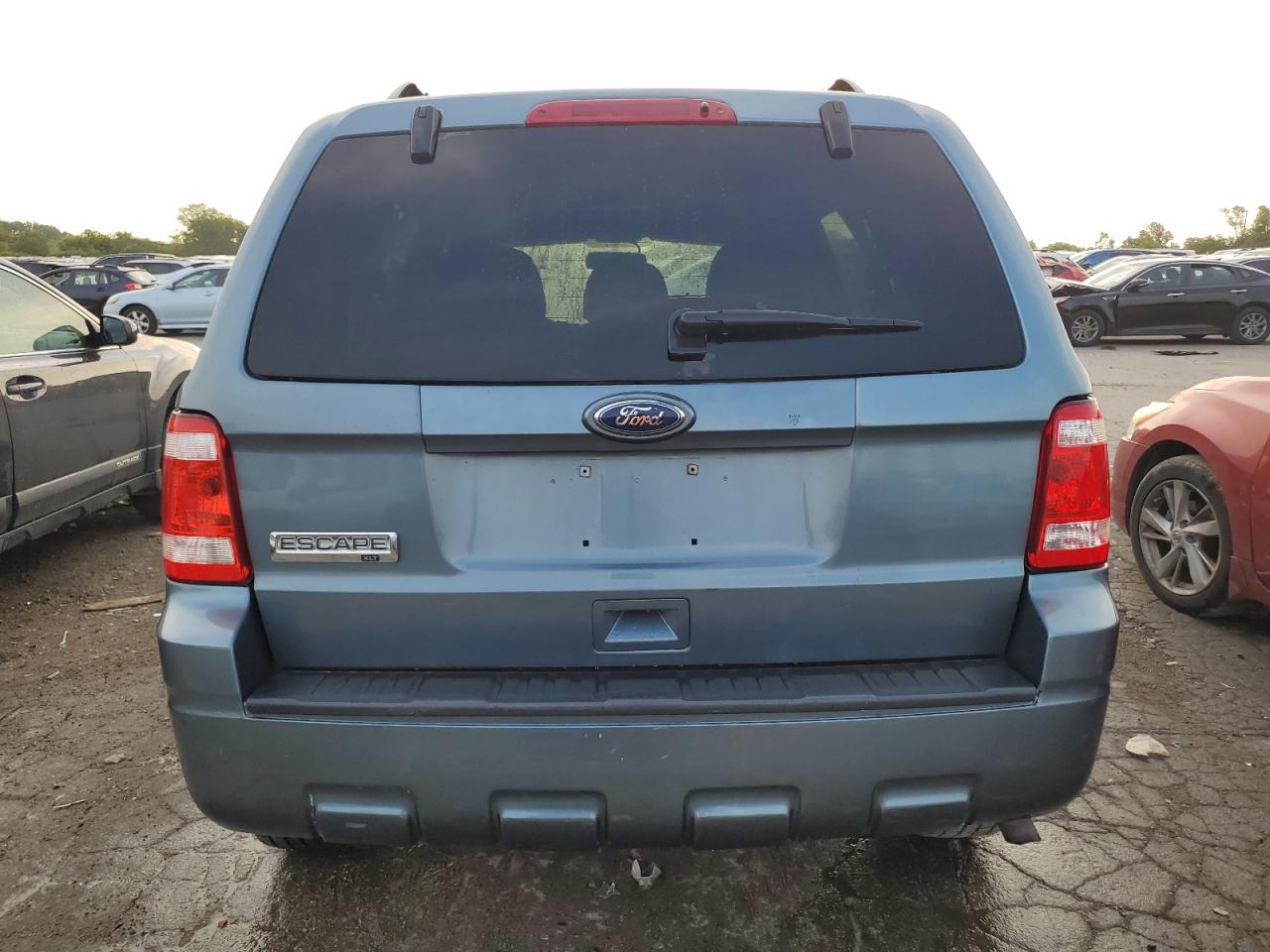 2010 Ford Escape Xlt VIN: 1FMCU0D74AKA69056 Lot: 68944814