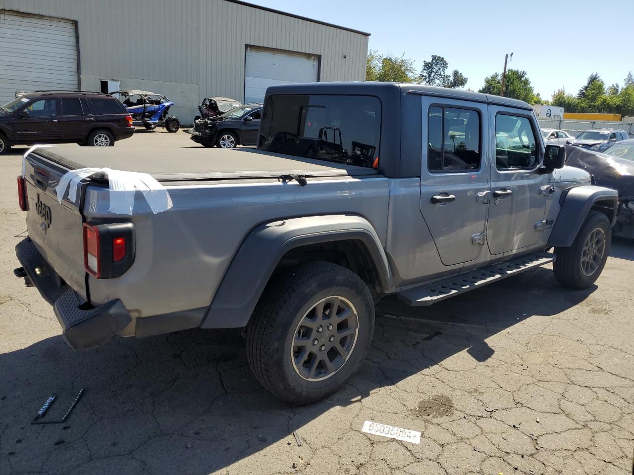 2020 Jeep Gladiator - Image 3