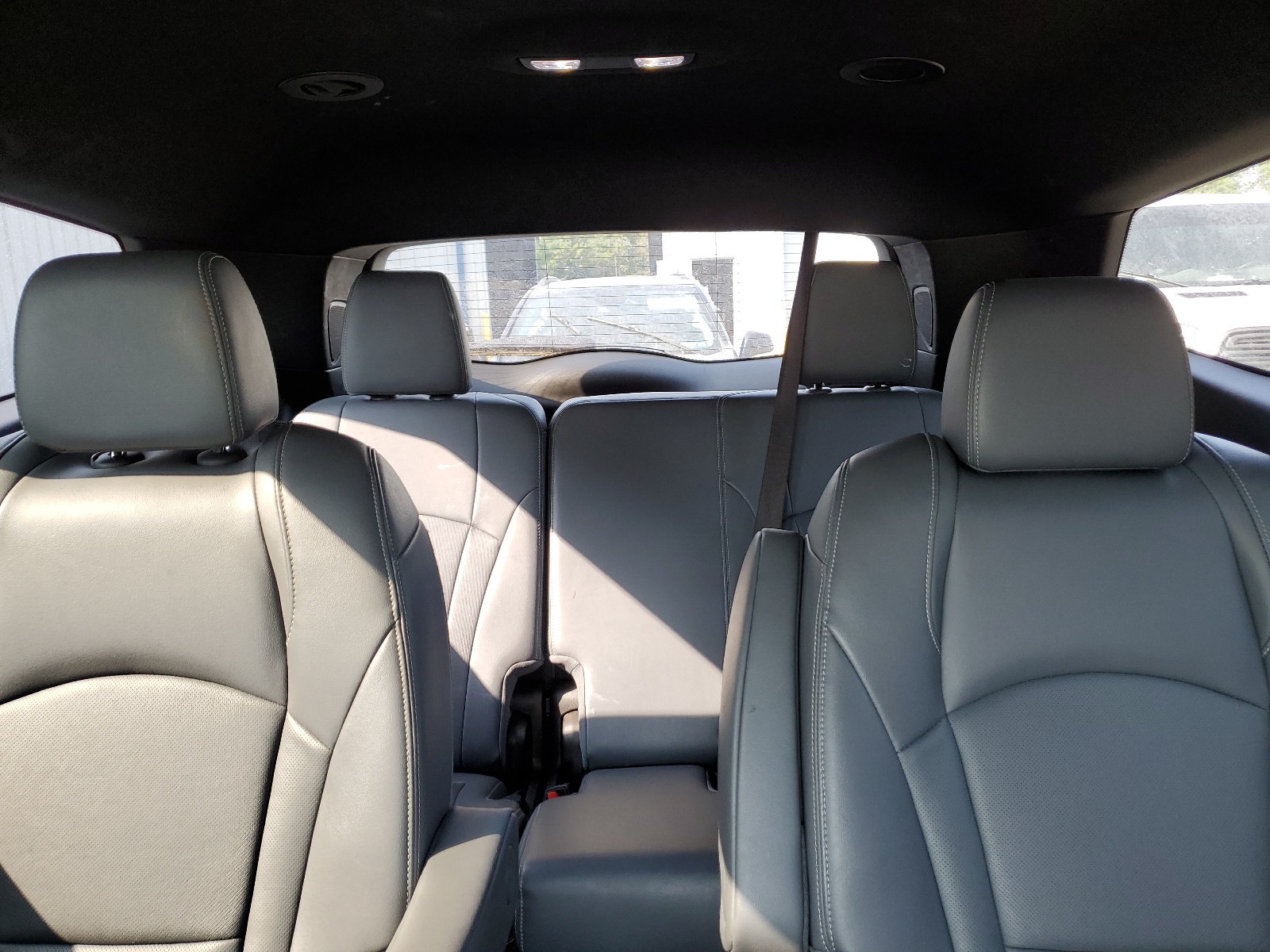 5GAEVBKWXNJ124607 2022 Buick Enclave Premium