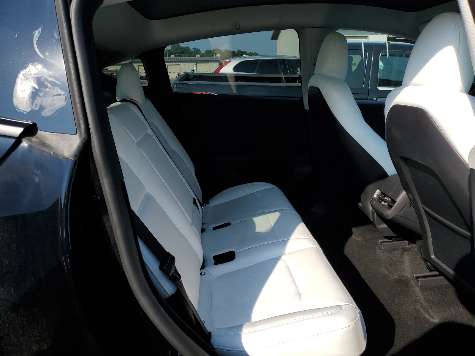 7SAYGDEF2PF834112 2023 Tesla Model Y