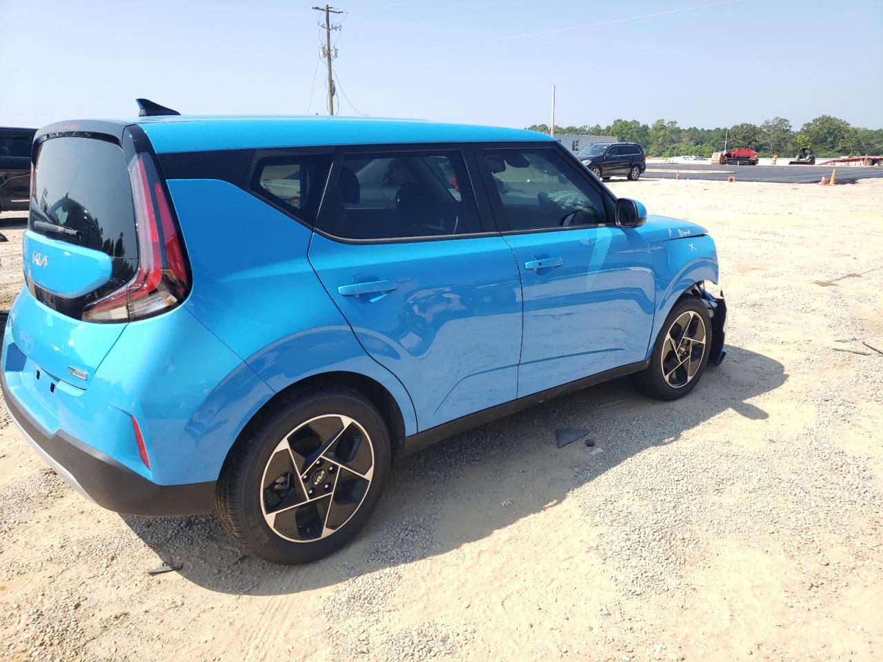 KNDJ33AU5P7215518 2023 Kia Soul Ex