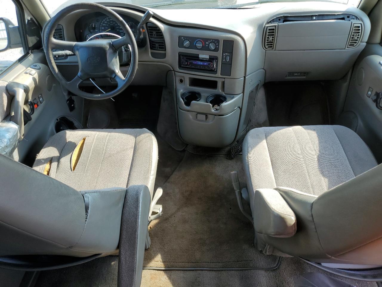 2001 Chevrolet Astro VIN: 1GNEL19W31B139935 Lot: 65523414