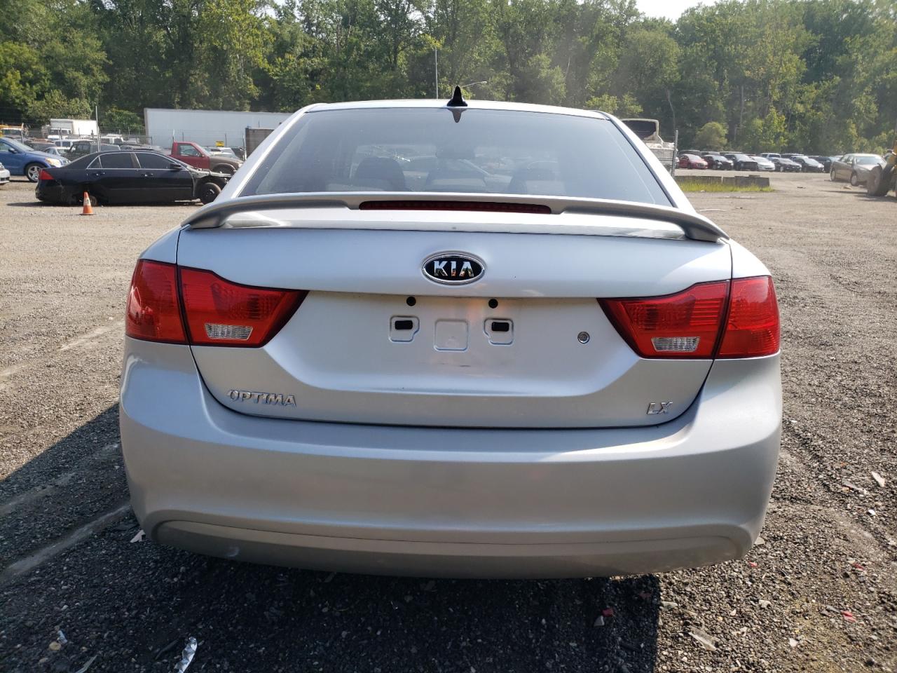 KNAGE228395308968 2009 Kia Optima Lx