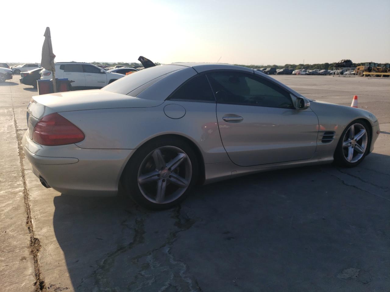 2003 Mercedes-Benz Sl 500R VIN: WDBSK75F33F013706 Lot: 66818284