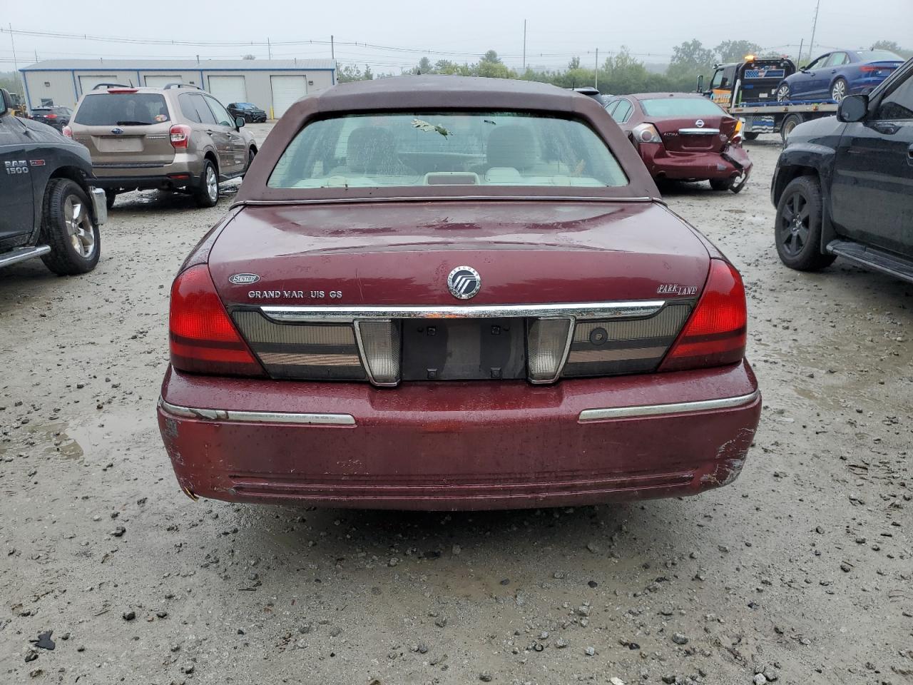 2006 Mercury Grand Marquis Gs VIN: 2MEFM74WX6X608283 Lot: 66331924