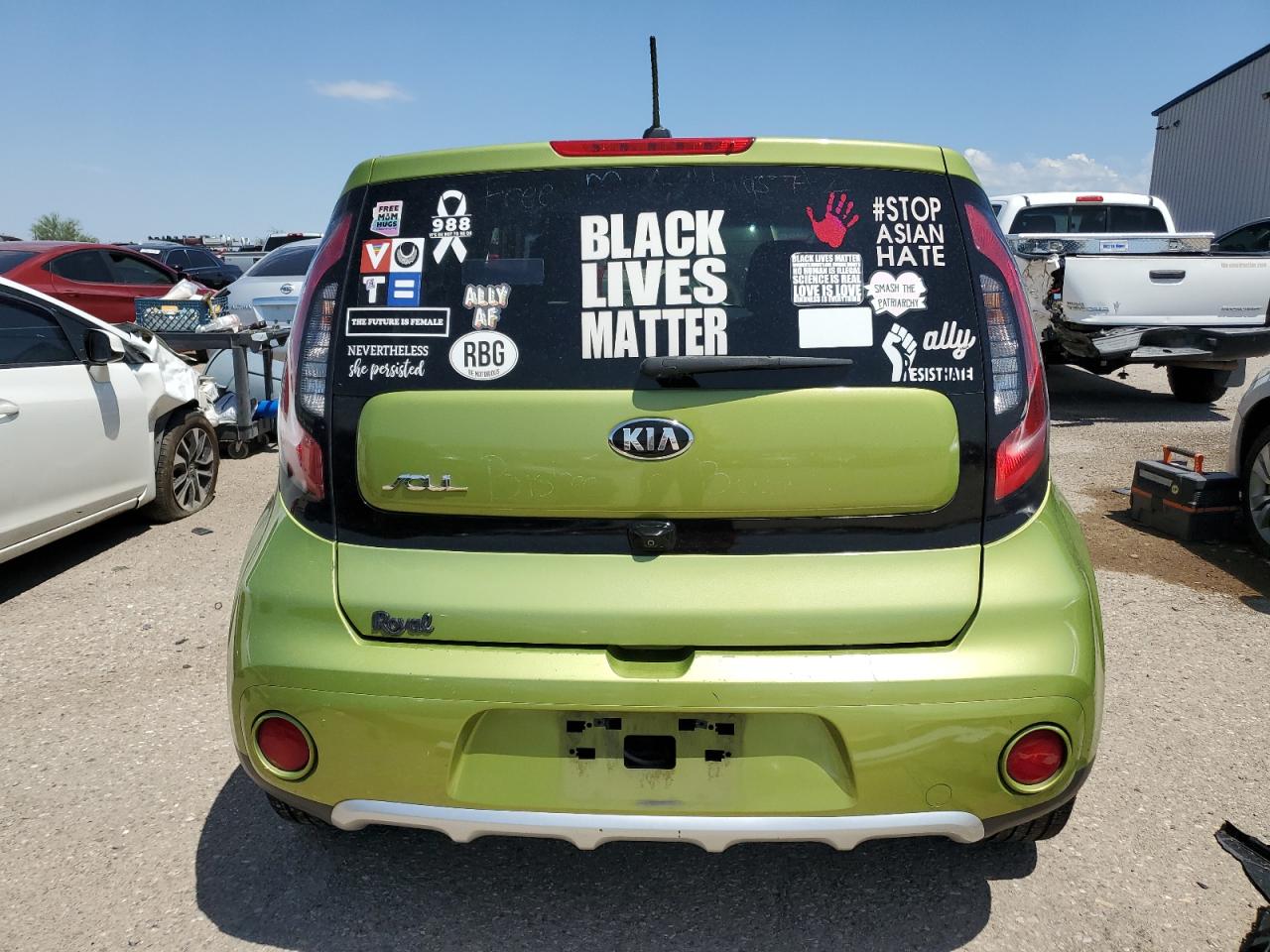 2018 Kia Soul + VIN: KNDJP3A58J7891630 Lot: 66296644