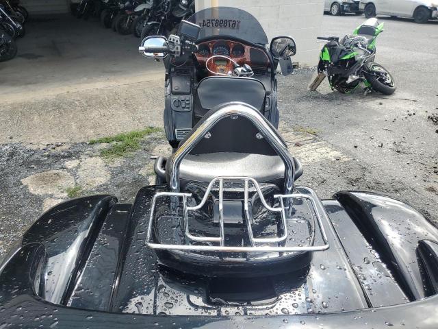 2001 HONDA GL1800 