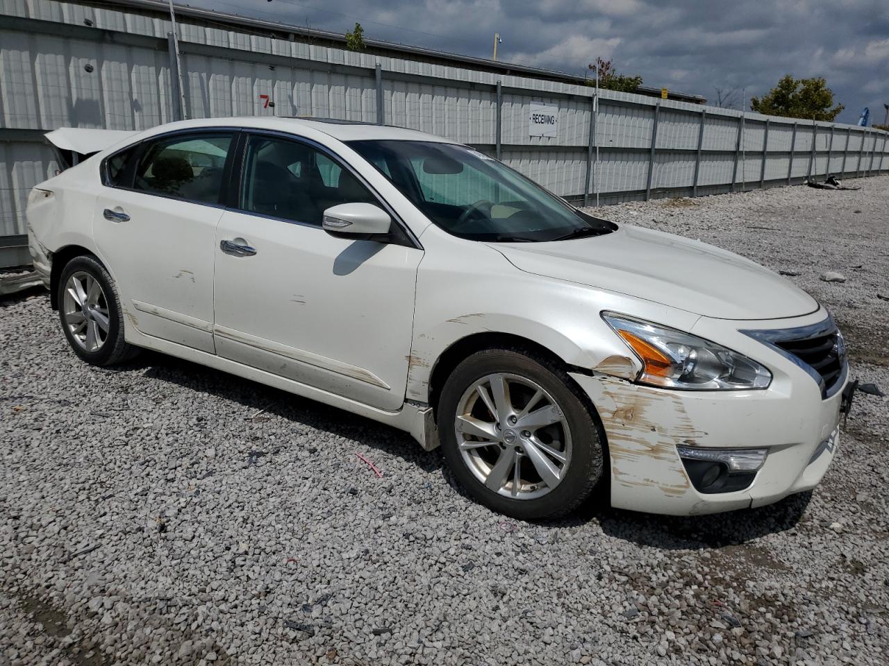 2015 Nissan Altima 2.5 VIN: 1N4AL3AP0FN904490 Lot: 64943644