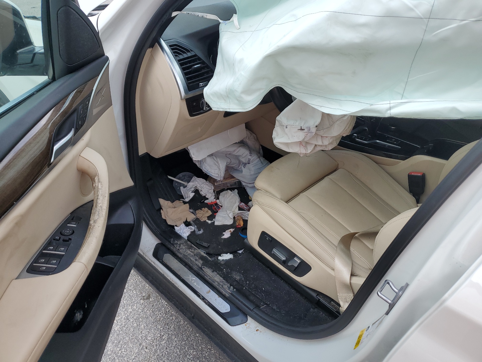 5UXTR7C56KLF24050 2019 BMW X3 Sdrive30I