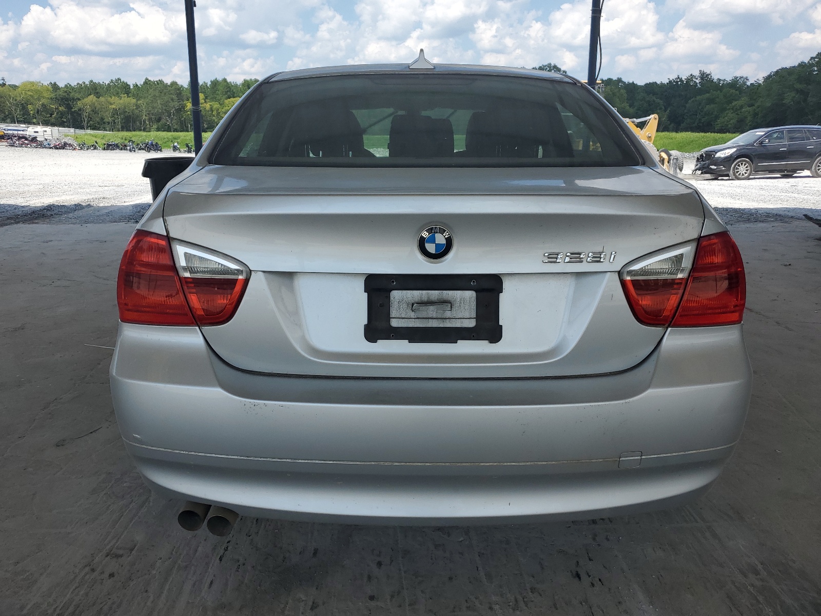 WBAVA33597PG51415 2007 BMW 328 I