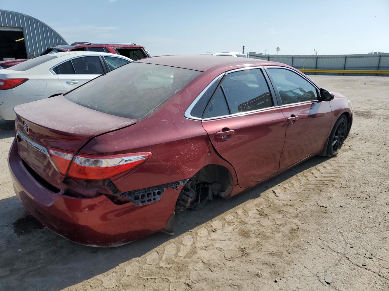 2015 Toyota Camry Le VIN: 4T1BF1FK5FU913551 Lot: 66174754