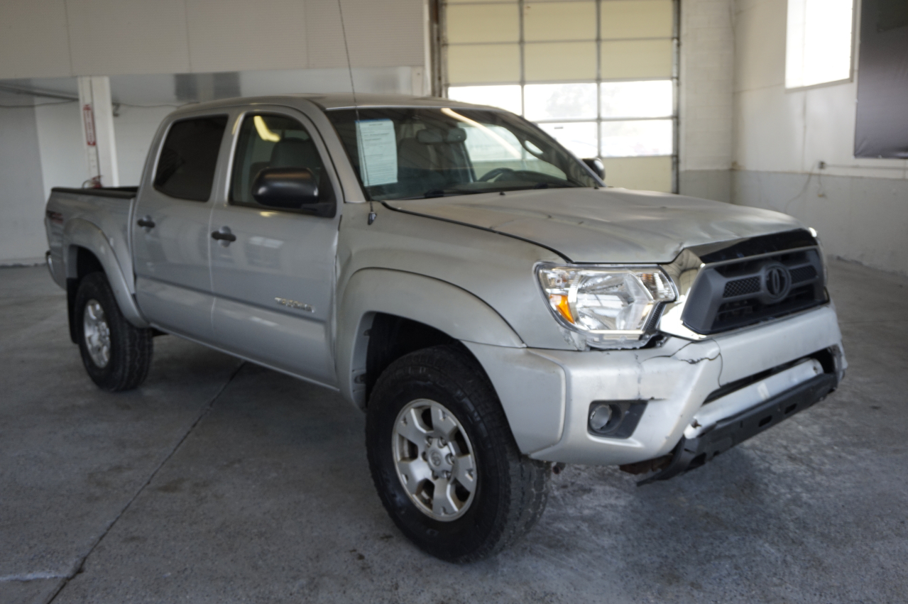 2012 Toyota Tacoma Double Cab vin: 3TMLU4EN9CM103433