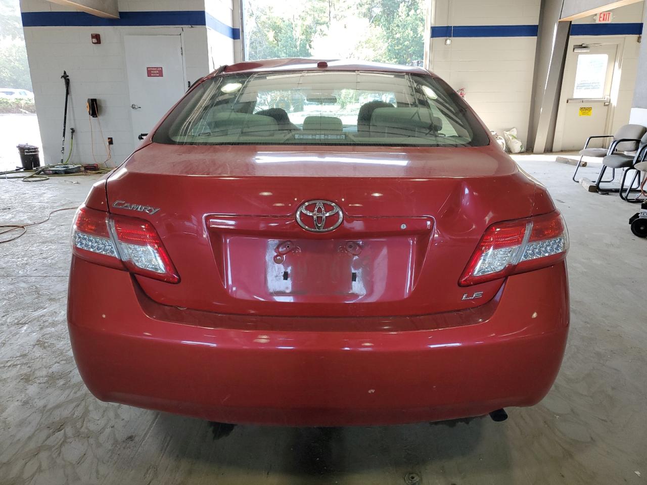 2010 Toyota Camry Base VIN: 4T4BF3EK5AR052593 Lot: 68327834