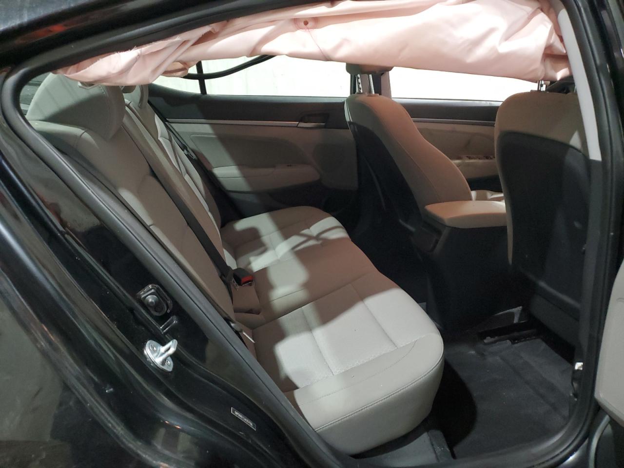 2018 Hyundai Elantra Sel VIN: 5NPD84LF2JH357556 Lot: 65610784