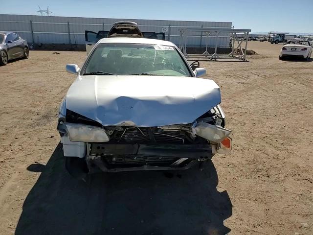 2000 Toyota Camry Ce VIN: JT2BG22K1Y0531565 Lot: 66896634