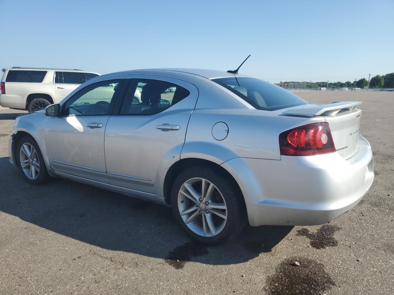 1B3BD1FG2BN584528 2011 Dodge Avenger Mainstreet