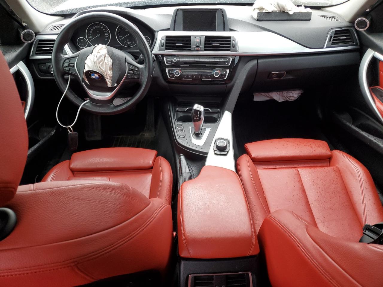 2016 BMW 320 Xi VIN: WBA8A3C54GK688430 Lot: 67883654