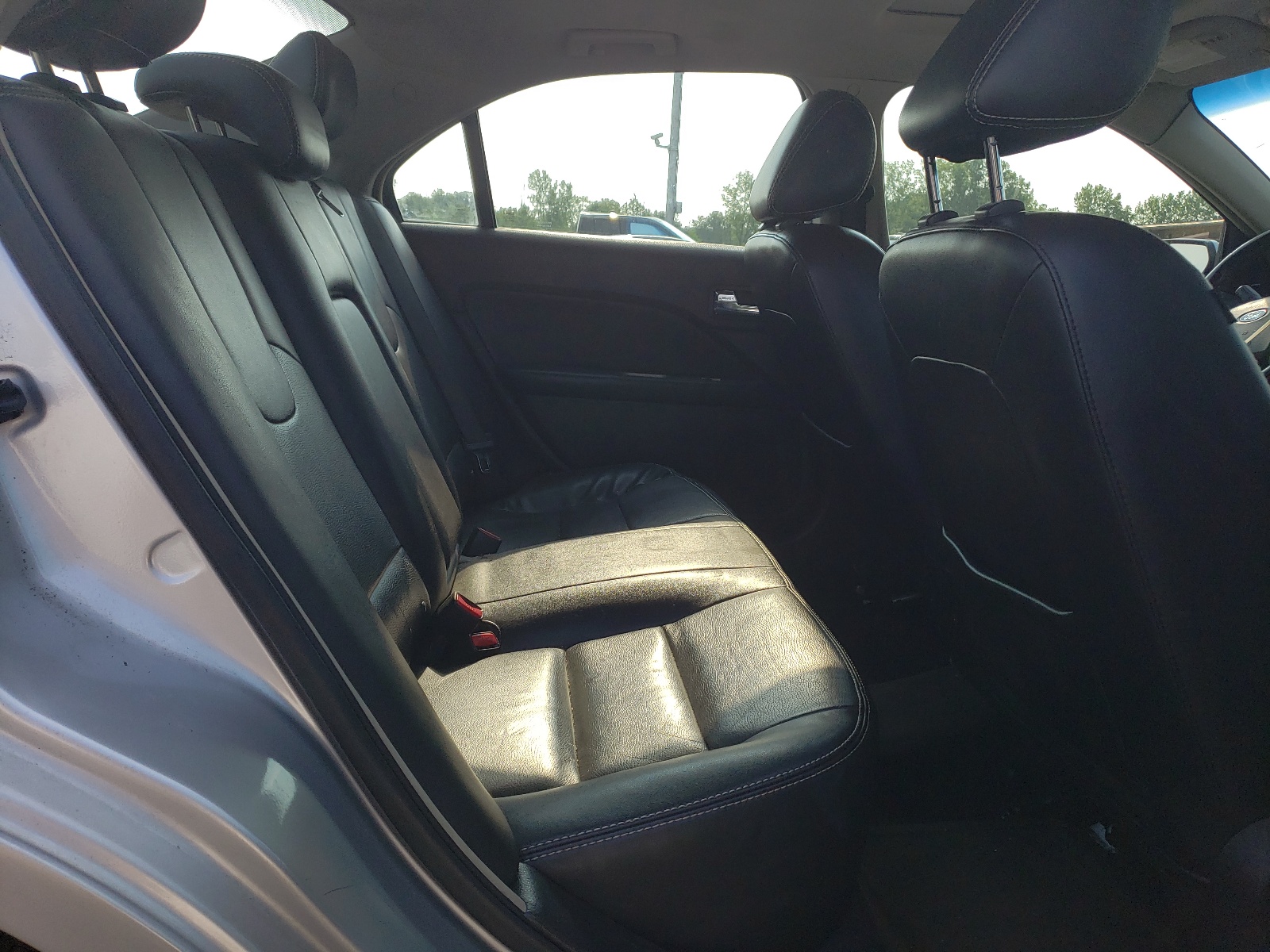 3FAHP0JA8BR205659 2011 Ford Fusion Sel