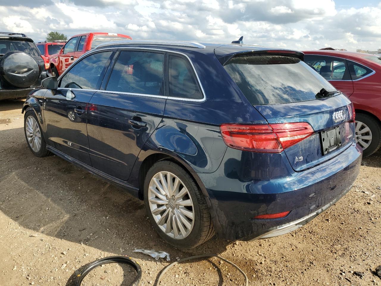 WAUTPBFF0HA134106 2017 AUDI A3 - Image 2