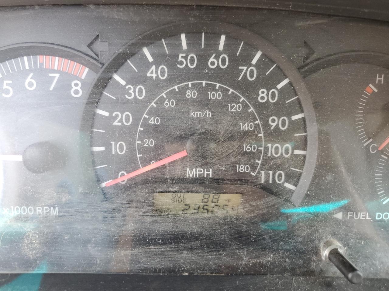 2005 Toyota Corolla Ce VIN: 1NXBR32EX5Z400278 Lot: 66145474