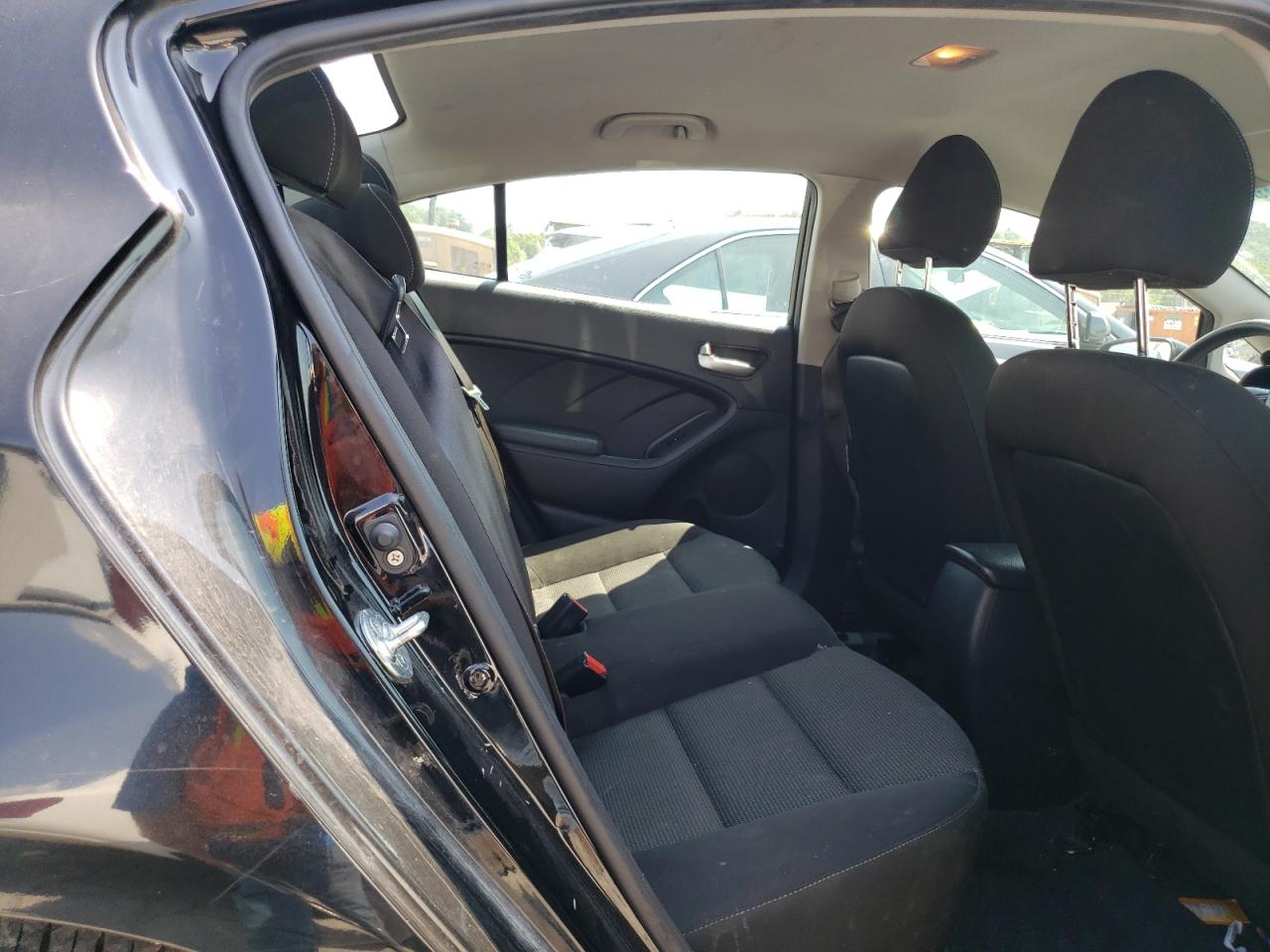 2017 Kia Forte Lx VIN: 3KPFK4A78HE098432 Lot: 68667794