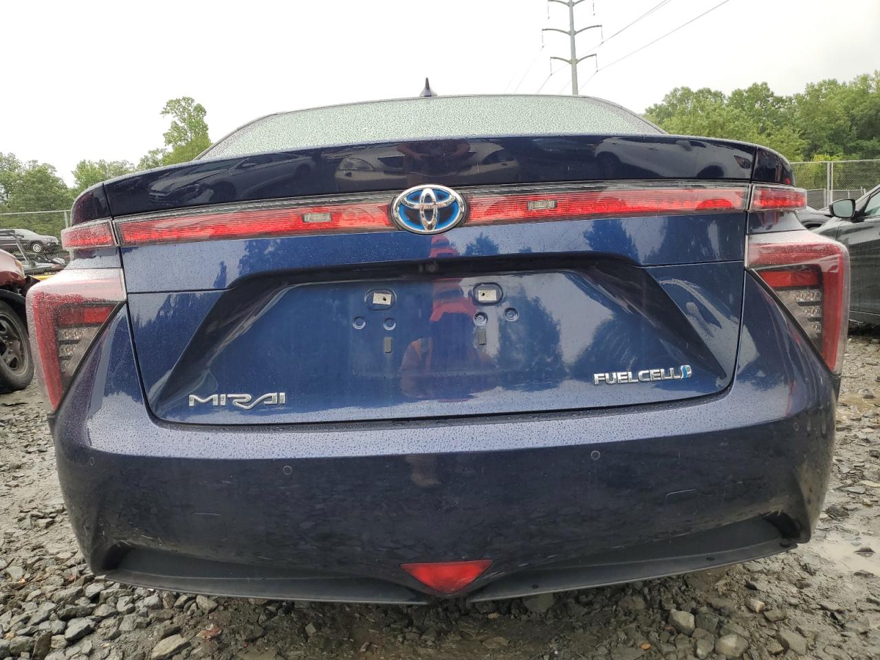 JTDBVRBD5HA002136 2017 Toyota Mirai