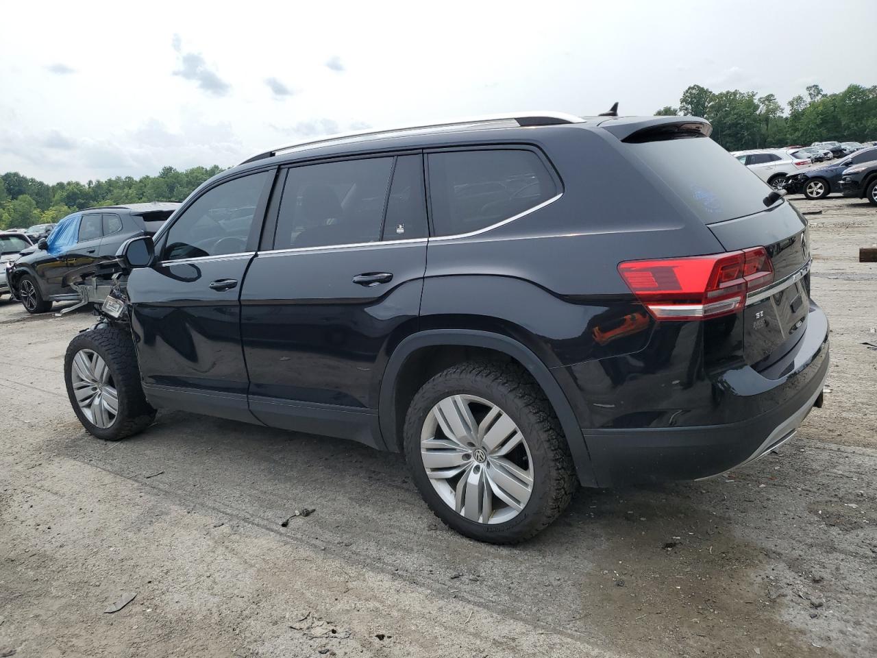 2019 Volkswagen Atlas Se VIN: 1V2UR2CAXKC597360 Lot: 64716054