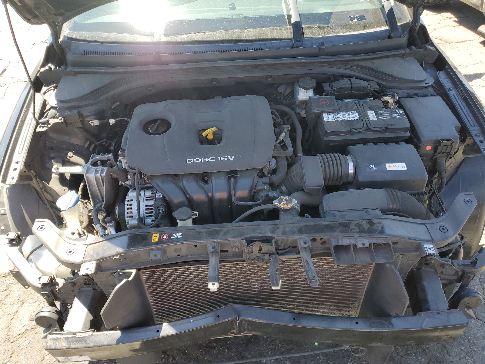 5NPD74LF0JH316698 2018 Hyundai Elantra Se