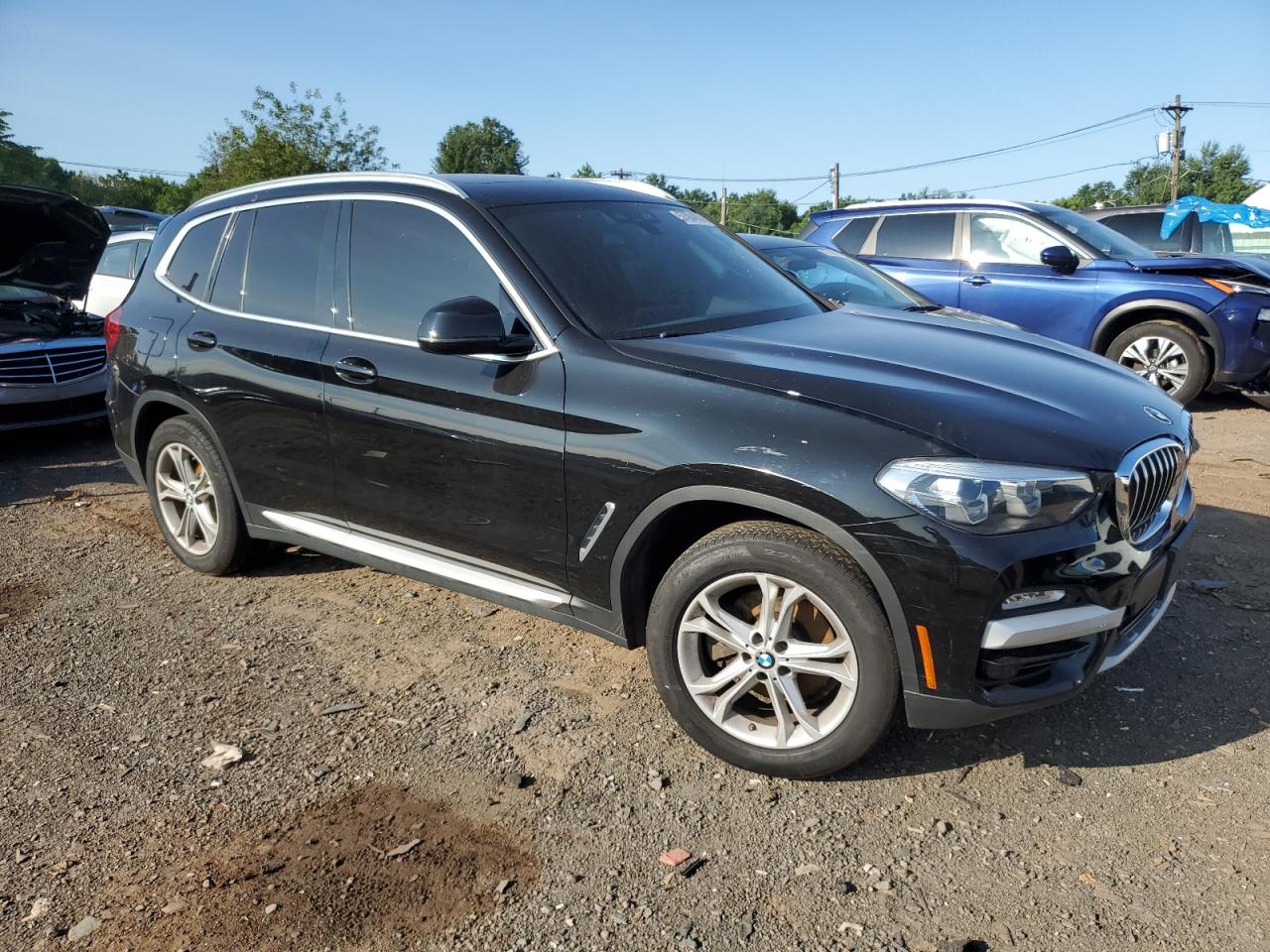 VIN 5UXTR9C50KLP81651 2019 BMW X3 no.4