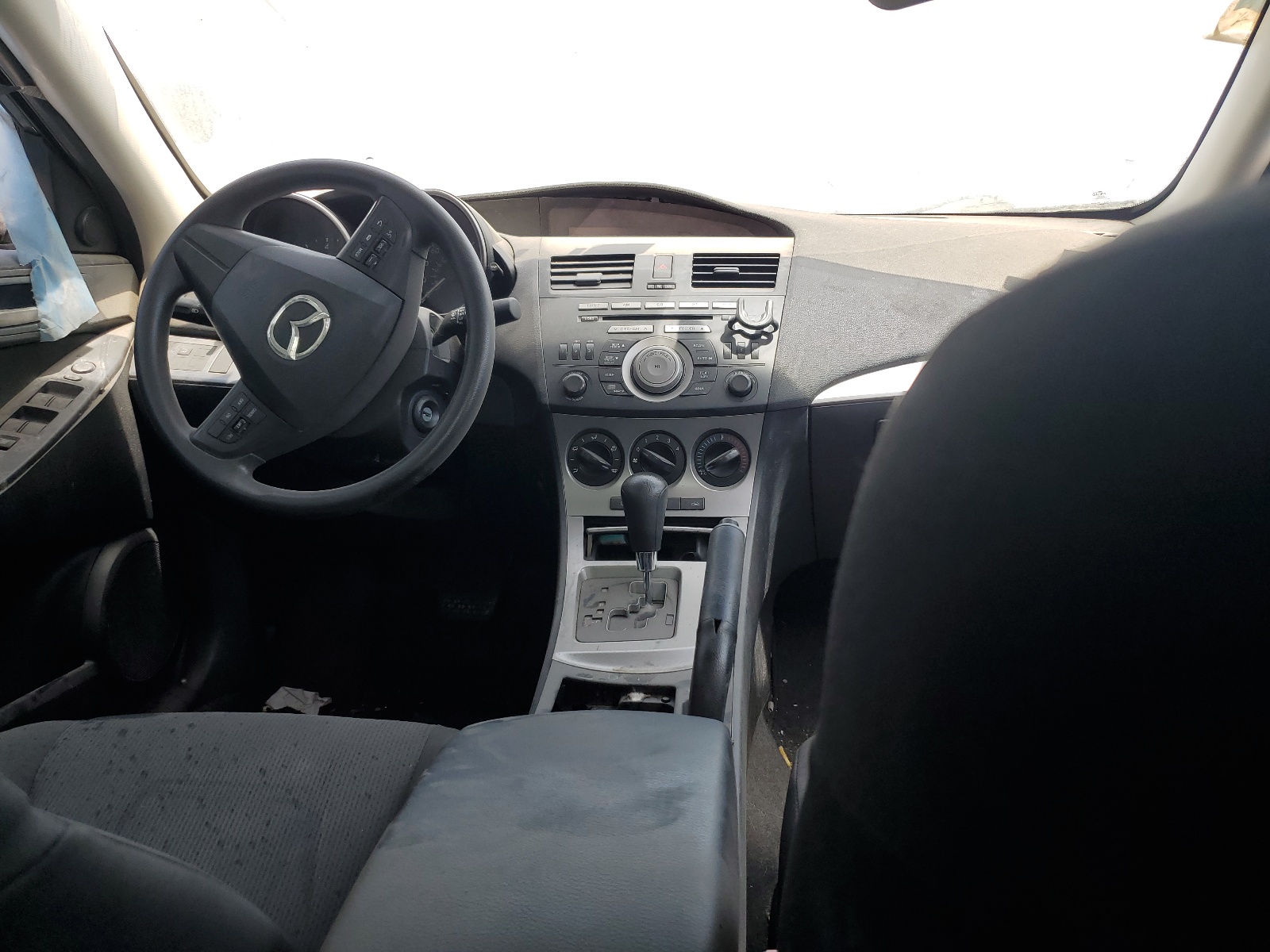 JM1BL1VGXB1373183 2011 Mazda 3 I