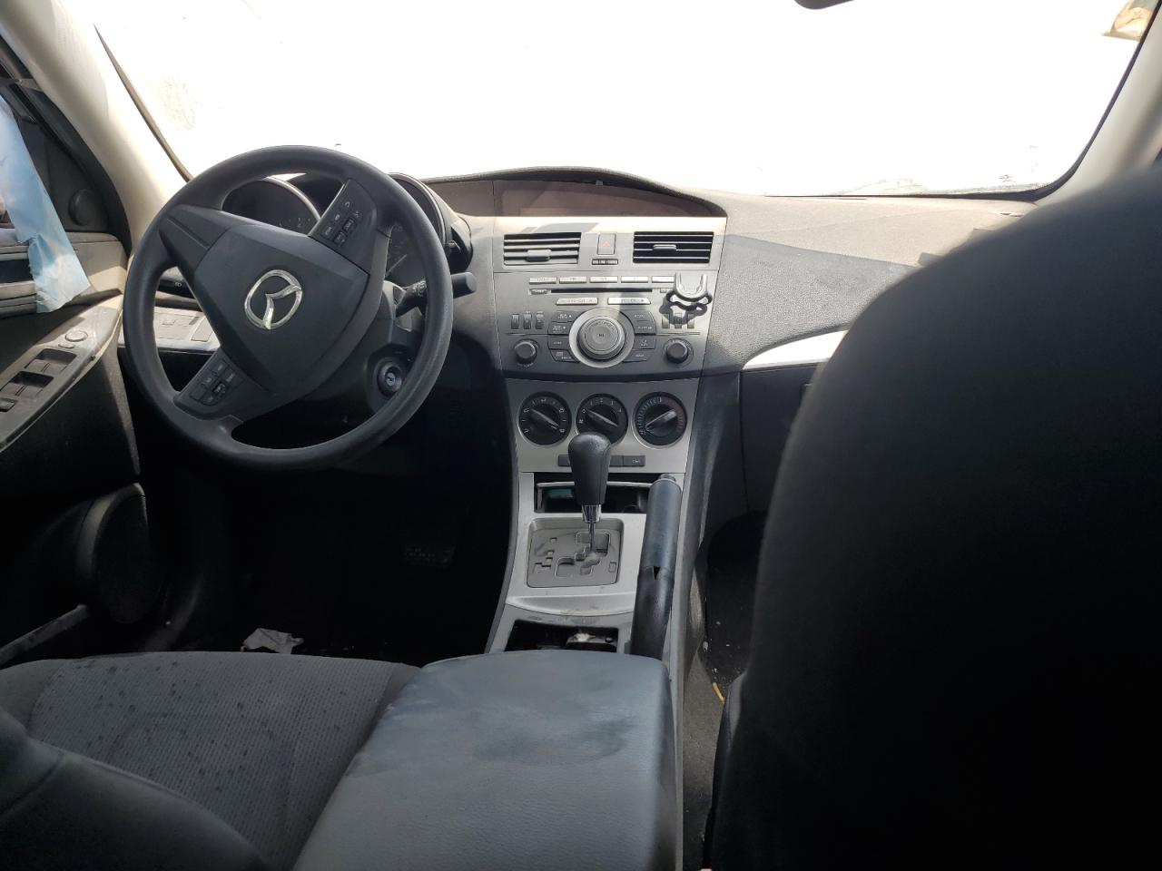 2011 Mazda 3 I VIN: JM1BL1VGXB1373183 Lot: 56552784