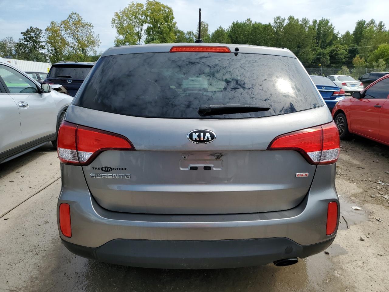 VIN 5XYKT3A61FG650916 2015 KIA SORENTO no.6