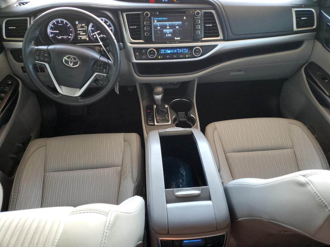 2017 Toyota Highlander Le VIN: 5TDZZRFH4HS226162 Lot: 65750984