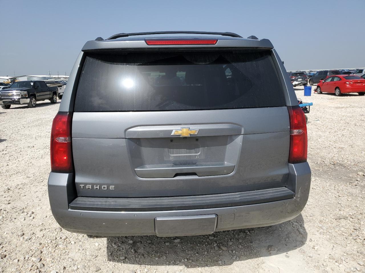 1GNSCBKC9KR229155 2019 Chevrolet Tahoe C1500 Lt