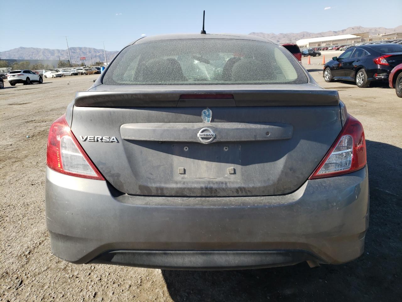 3N1CN7APXKL869345 2019 Nissan Versa S