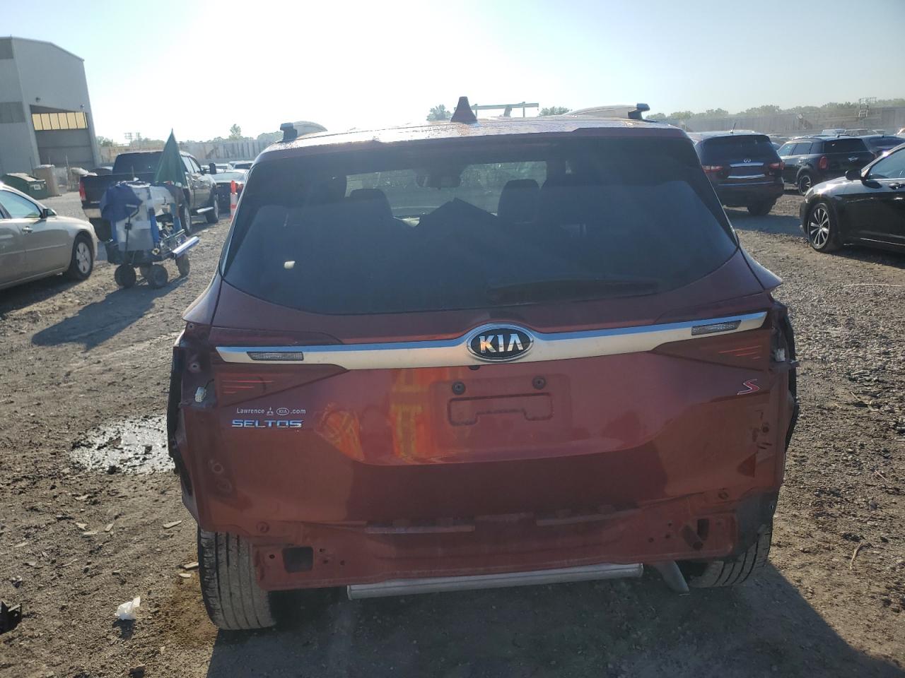 2021 Kia Seltos S VIN: KNDEUCAAXM7188137 Lot: 65796554